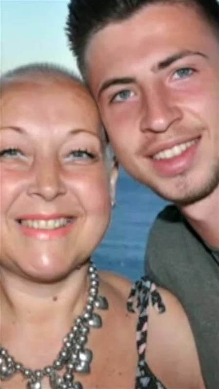 A selfie of a man and a woman.