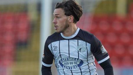 Gateshead midfielder Luke Hannant