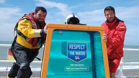 RNLI volunteer Ian Richards and lifeguard Gareth Lathwood