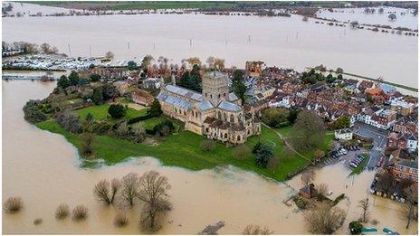 Tewkesbury flooding