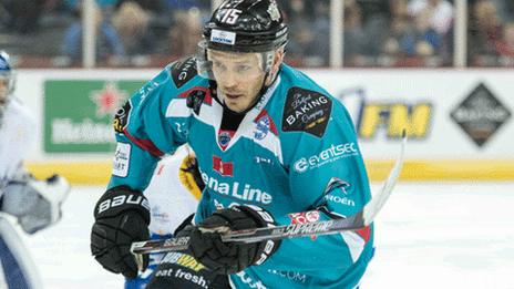 Kris Beech continued his goal-scoring form for Belfast Giants