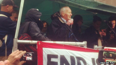 Tony Benn on 24 November 2012 outside the Israeli embassy in London.