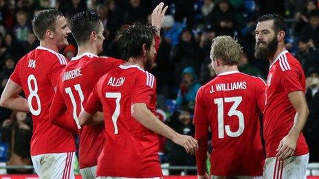 Wales players celebrate Joe Ledley's goal