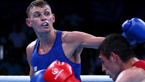 Sean McComb is through to the last 16 of the World Boxing Championships in Doha