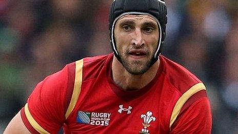 Luke Charteris