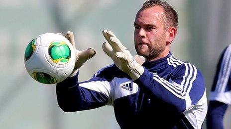 NI keeper Alan Mannus