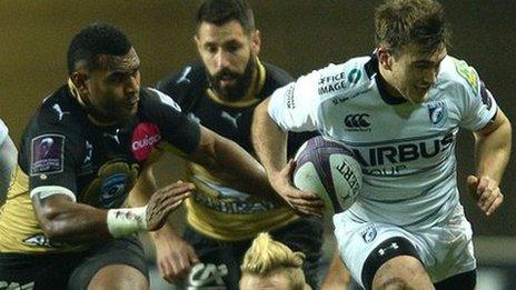 Garryn Smith in action for Blues against Montpellier