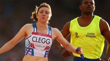 Libby Clegg and guide Mikail Huggins