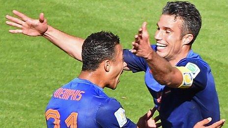 Memphis Depay (left) and Robin van Persie