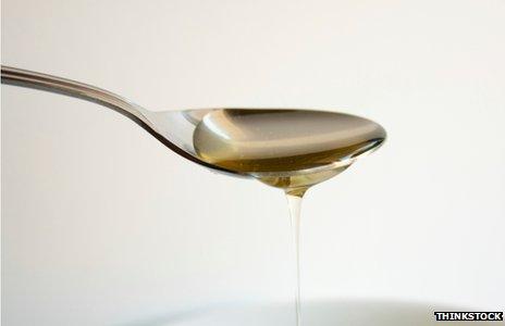 Agave nectar on a spoon