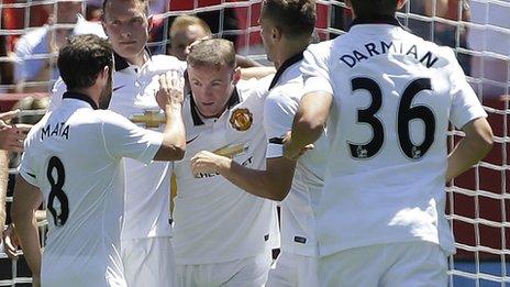 Manchester United celebrate