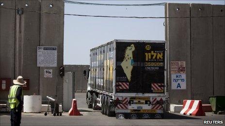 Kerem Shalom truck crossing, 21 June