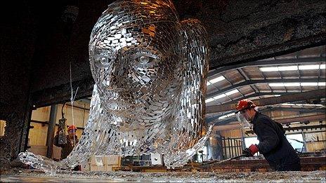 Sculpture being galvanized