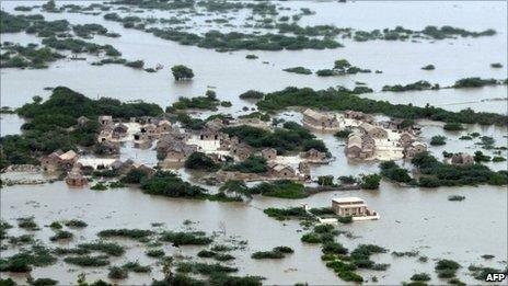 An aerial view shows an area affected by the floods in Kharo Chan village in Pakistan's Sindh province - 25 August 2010