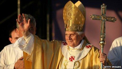 Pope conducting mass