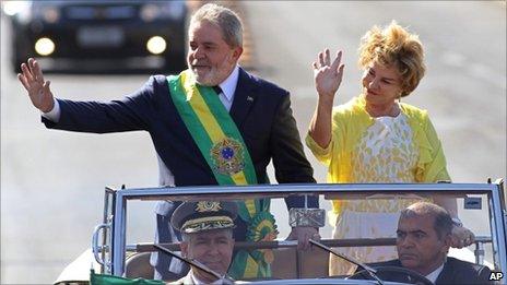 President Luiz Inacio Lula da Silva and his wife Marisa Leticia during the Independence Day parade on 7 September 2010