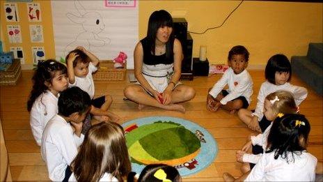 Children learn Mandarin in Singapore