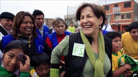 Susana Villaran campaigning in a Lima shanty town ahead of the 3 October vote