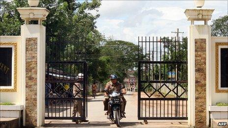 File image of the fates at Rangoon's Insein prison