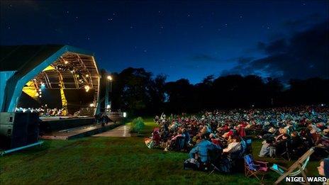 The 2010 concert at Swansea's Singleton Park