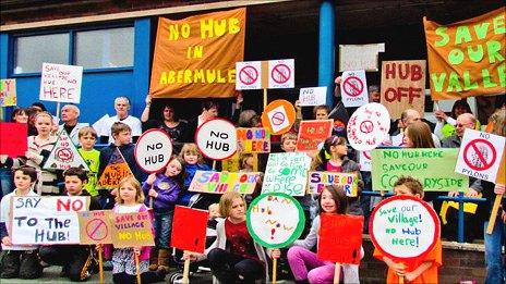 Protesters outside the exhibition in Abermule