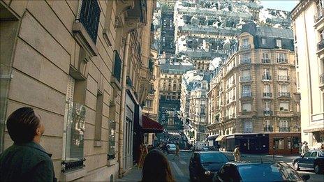 Inception 'folding Paris' scene