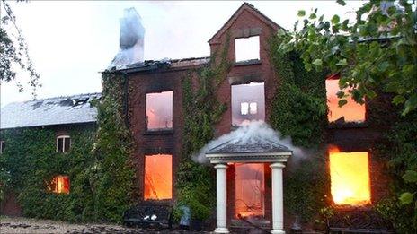 Shropshire Fire and Rescue tackle the Osbaston House fire