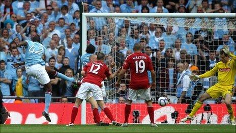 Yaya Toure smacks the ball in from 10 yards out to give City victory