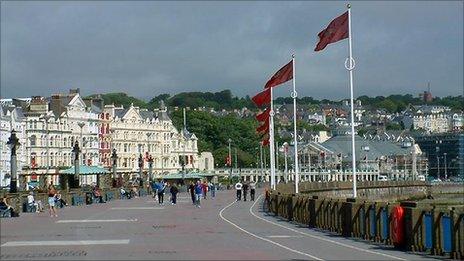 Douglas Promenade (picture courtesy of Manxscenes.com)