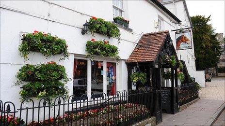 Nags Head, Usk