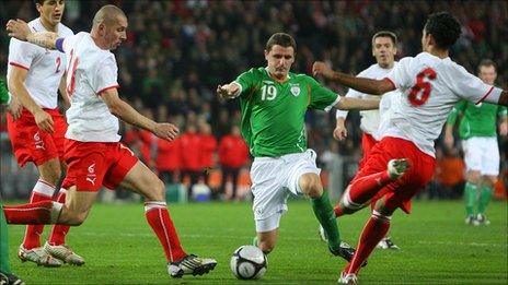 Alex Bruce (centre) in action against Poland in 2008