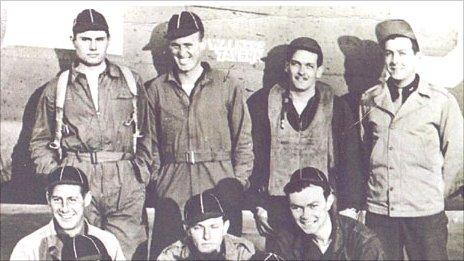 Bob Clark, Lt Bob Kamper, Sgt Wally Kenter, Lt Ted Kibbick, Front row Sgt Tom Parker, Sgt Jo Hembling, Sgt John Rein.