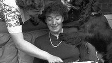 Enid Blyton with her daughters Gillian (left) and Imogen