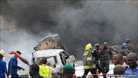 Scene of the Abuja police bombing (Photo from BBC Hausa listener Ibrahim Mohammed)