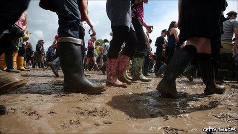 Glastonbury mud 2007