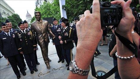 Ronald Reagan statue in Budapest