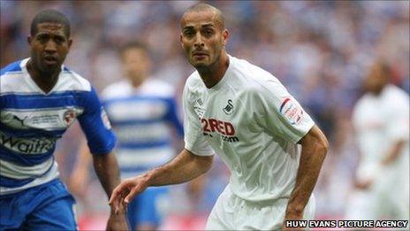 Darren Pratley