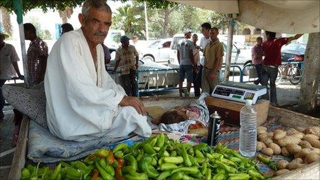 Vegetable seller in Sidi Bouzid