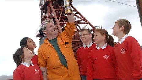 Big Pit guide welcomes visitors