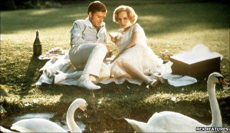 Robert Redford and Mia Farrow in The Great Gatsby