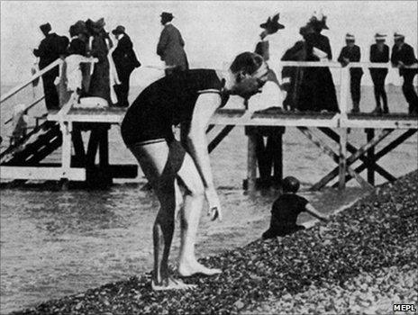 Winston Churchill on Dieppe beach in 1911