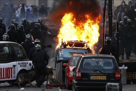 Hackney riots, 8 August