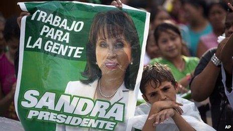 Supporters of Guatemala's former first lady Sandra Torres protest outside the Constitutional Court in Guatemala City, Monday 8 August 2011.