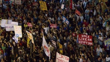 Crowd scene from Saturday's Tel Aviv protest.