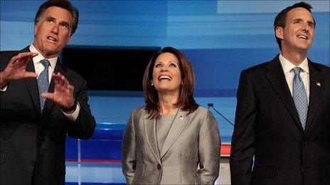 Mitt Romney (l), Michelle Bachmann and Tim Pawlenty in Iowa