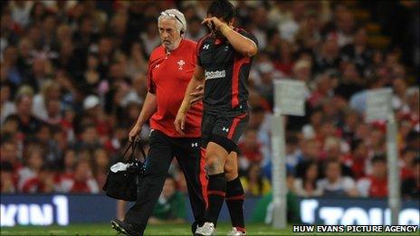 Gavin Henson is forced off