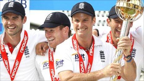 Andrew Strauss and the England team