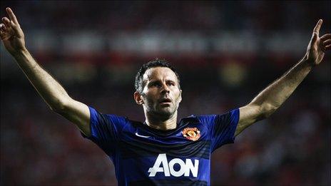 Ryan Giggs of Man Utd