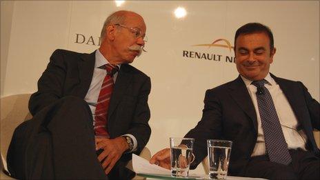 Dieter Zetsche (left) and Carlos Ghosn