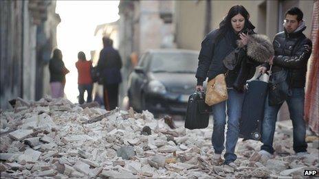 l'Aquila earthquake